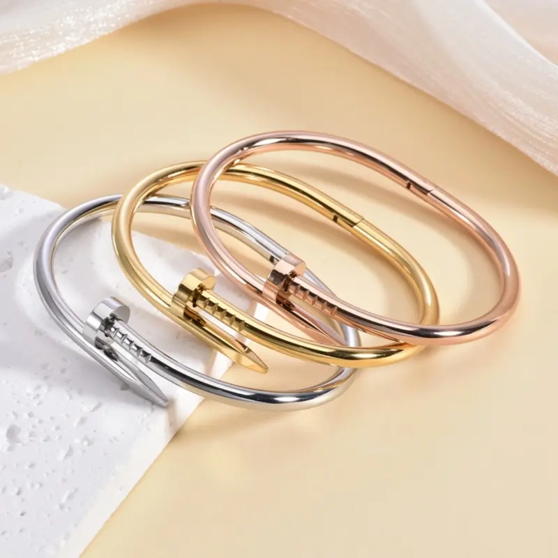 Product image KAHASIL Gelang Titanium Anti Karat dan Luntur Fashion Pria Wanita Casual KH003 all variant BLACK